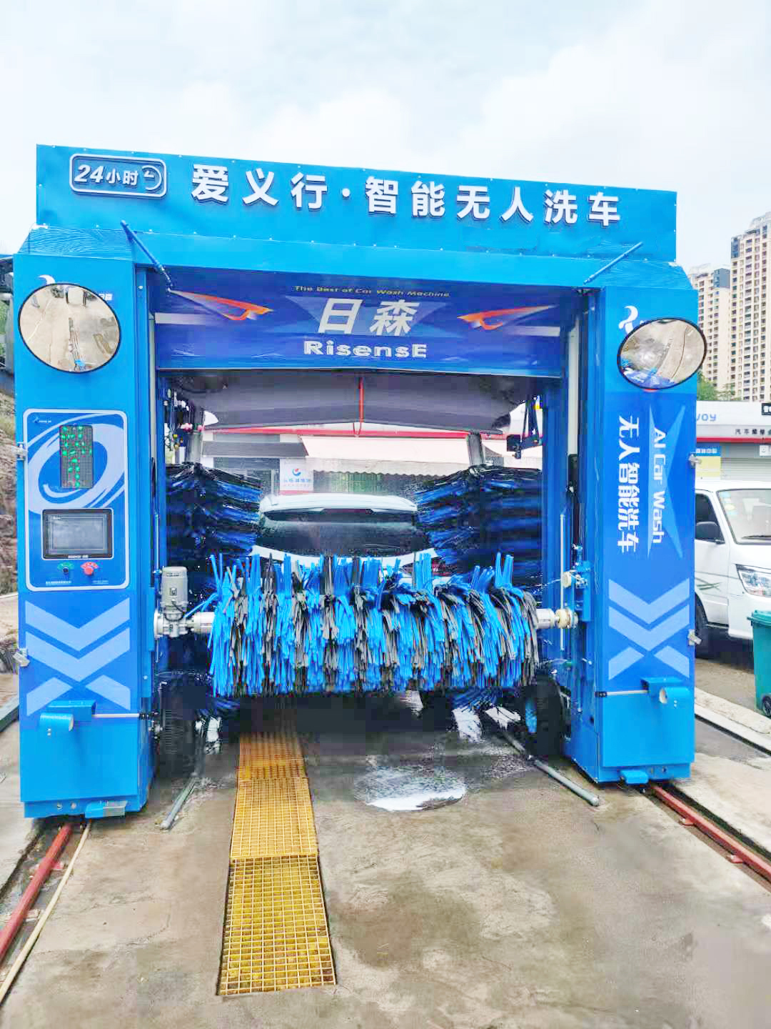 Unattended Smart Automatic Rollover Car Wash Machine European Style Customizable