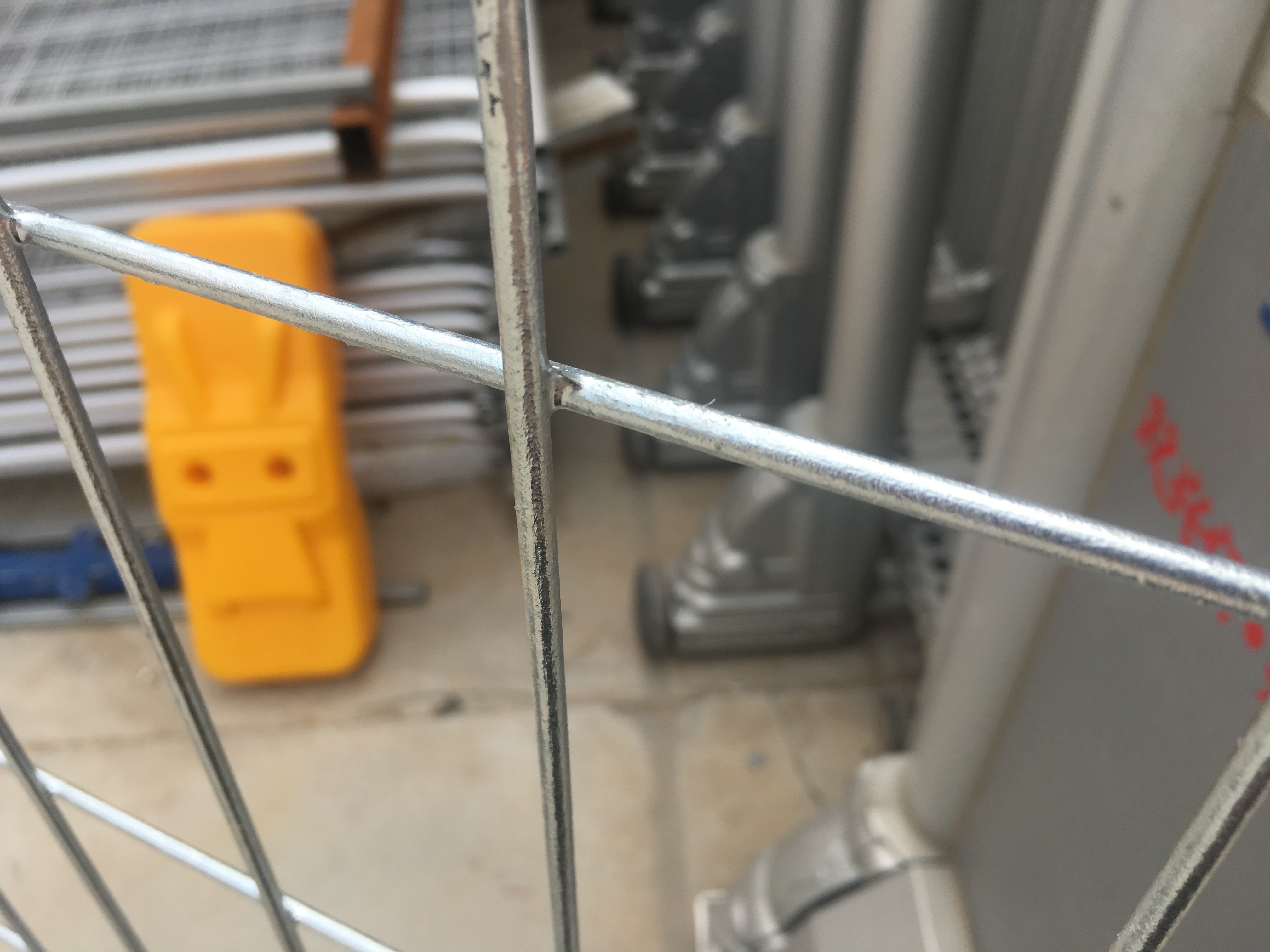 Light Duty Temporary Fencing panels for sale 14 microns zinc layer ,clamp .foot ,panel ,temp fencing for sale china