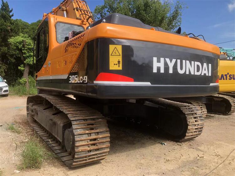 ORIGINAL Hydraulic Cylinder 2017 Korean Construction Retail R305 Excavator Hyundai 305LC-9