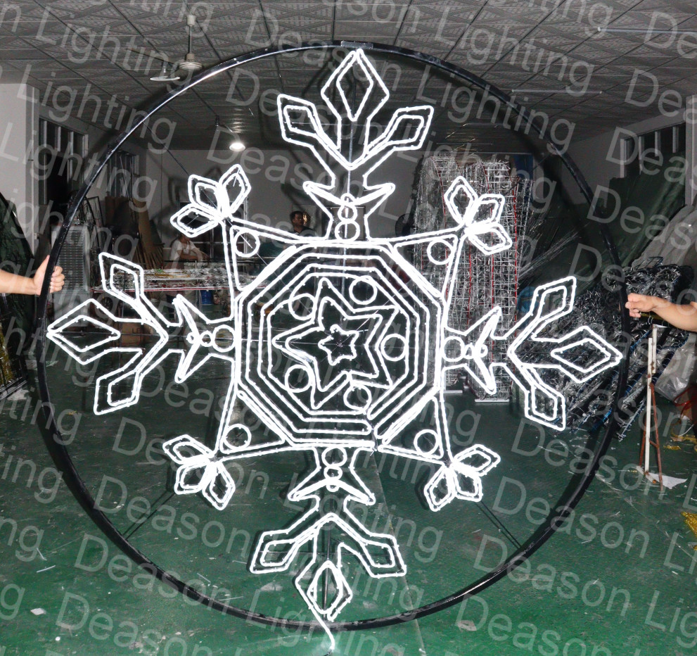 giant snowflake outdoor christmas decorations