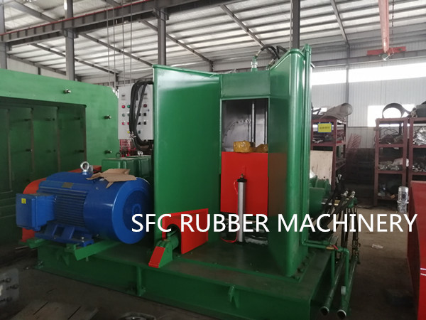Big Volume Rubber Kneading Machine With Hydraulic Or Air Pressure