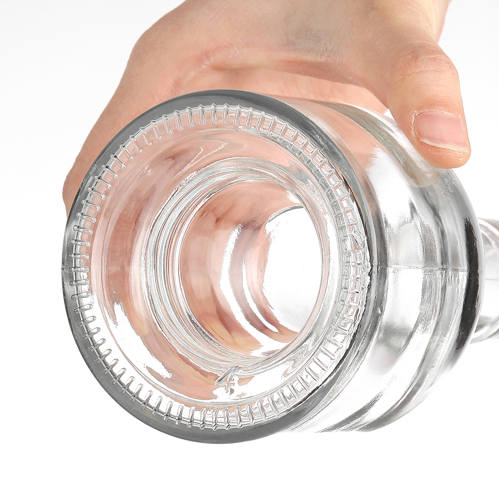 250ml Glass Bottle With Screw Stopper For Gin Vodka Whisky Made for Cosmestic and Wine