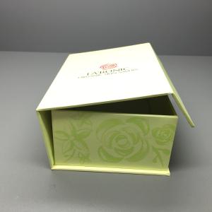 China Recycling 350g Cardboard Paper Box For Gift Packaging wholesale