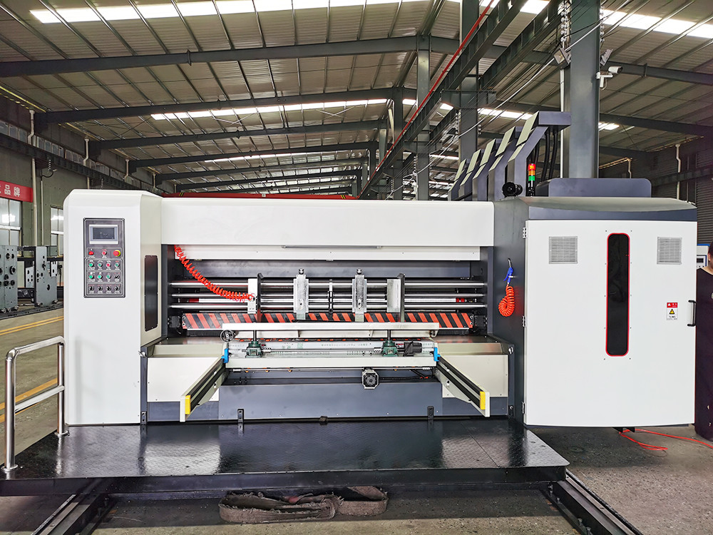 Gerun Brand SC1628 Flexo Printing Slotting And Die Cuting Machine High Stability