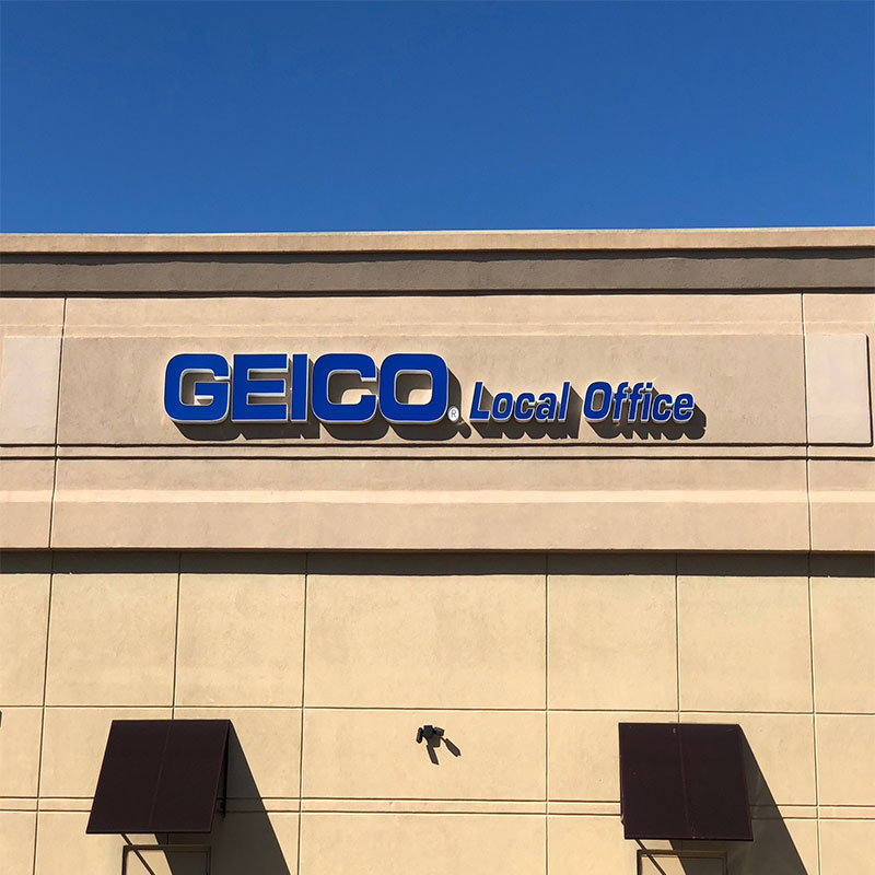 China Factory Light Box With Channel Letter Great Price Glowing Letters
