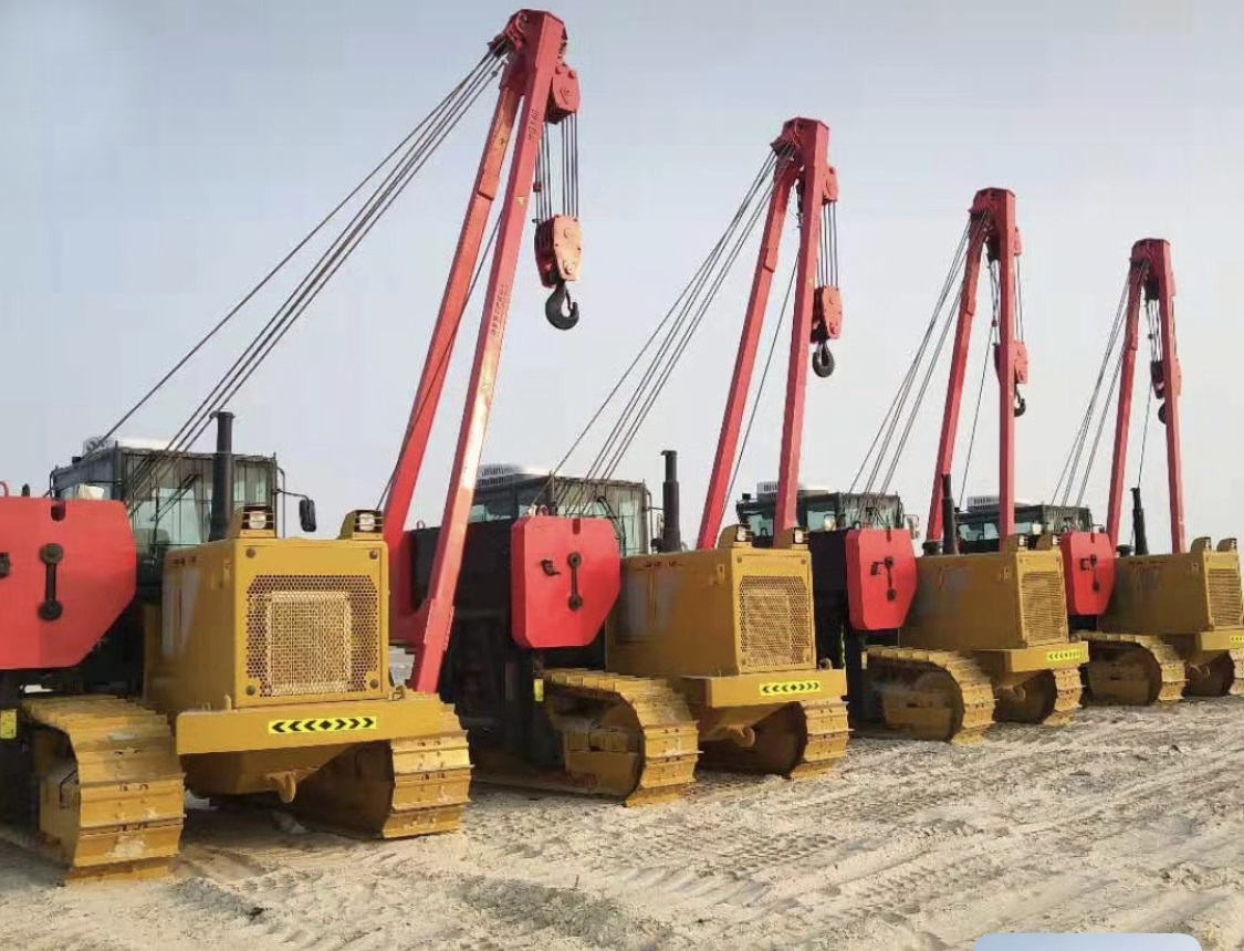 Fast Moving Speed Field Crawler Pipe Layer For Manufacturing Plant