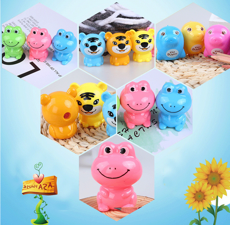 Various Colors Manual pencil sharpener 3.5cm Kids Children Stationery Supplies Animal Mini Piggy Piglet Dinosaur