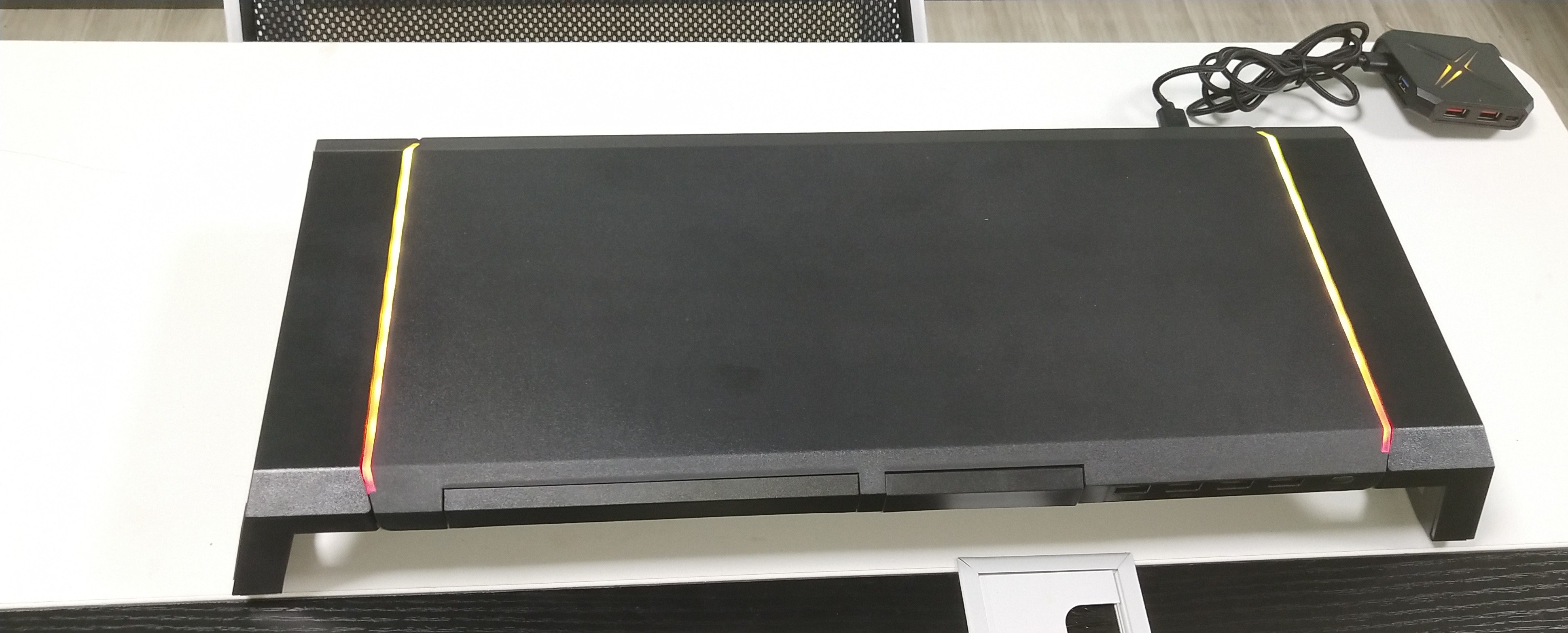 SECC Metal Monitor Stand With USB3.0 Hub / Wireless Charging