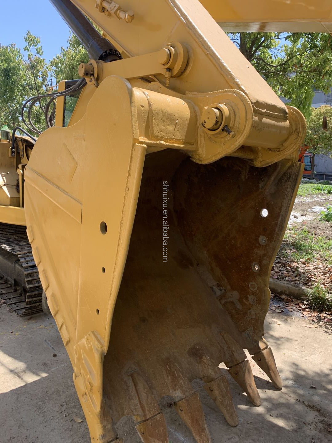 used caterpillar 330b crawler excavator/Used digging machine CAT330 Japan origin for sale Caterpillar in stock