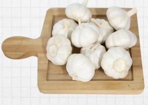 China 10kg Carton 6.5cm Chinese White Garlic wholesale