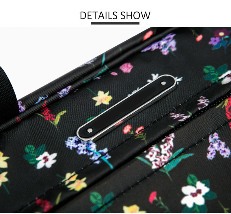 Waterproof Custom Logo Travel Hanging Toiletry Bag