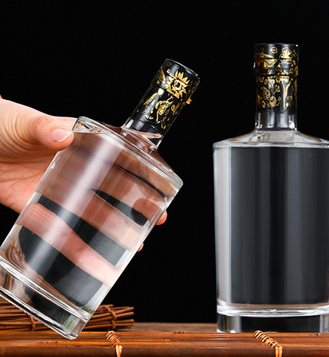 500ml/750ml Custom Hot Stamping Glass Bottle for Wine and Brandy Surface Treatment