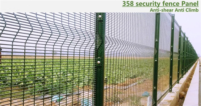 V Folding Anti Cut Anti Climb Fence 3" X 1/2" Hole Size 358 Welded Wire Mesh