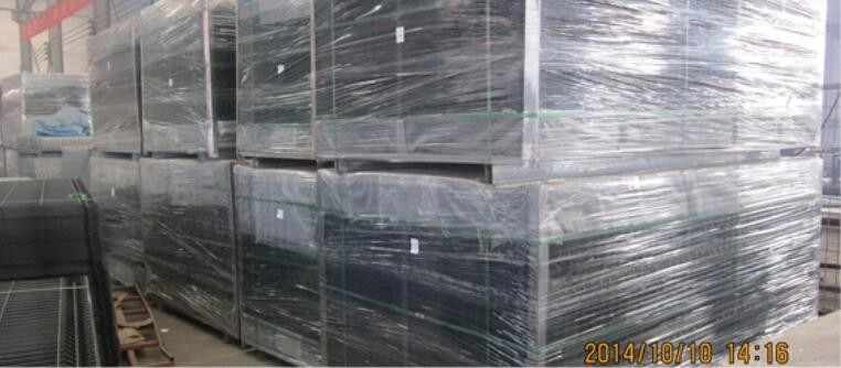 RAL6005 Green PVC Coated Wire Mesh Fencing