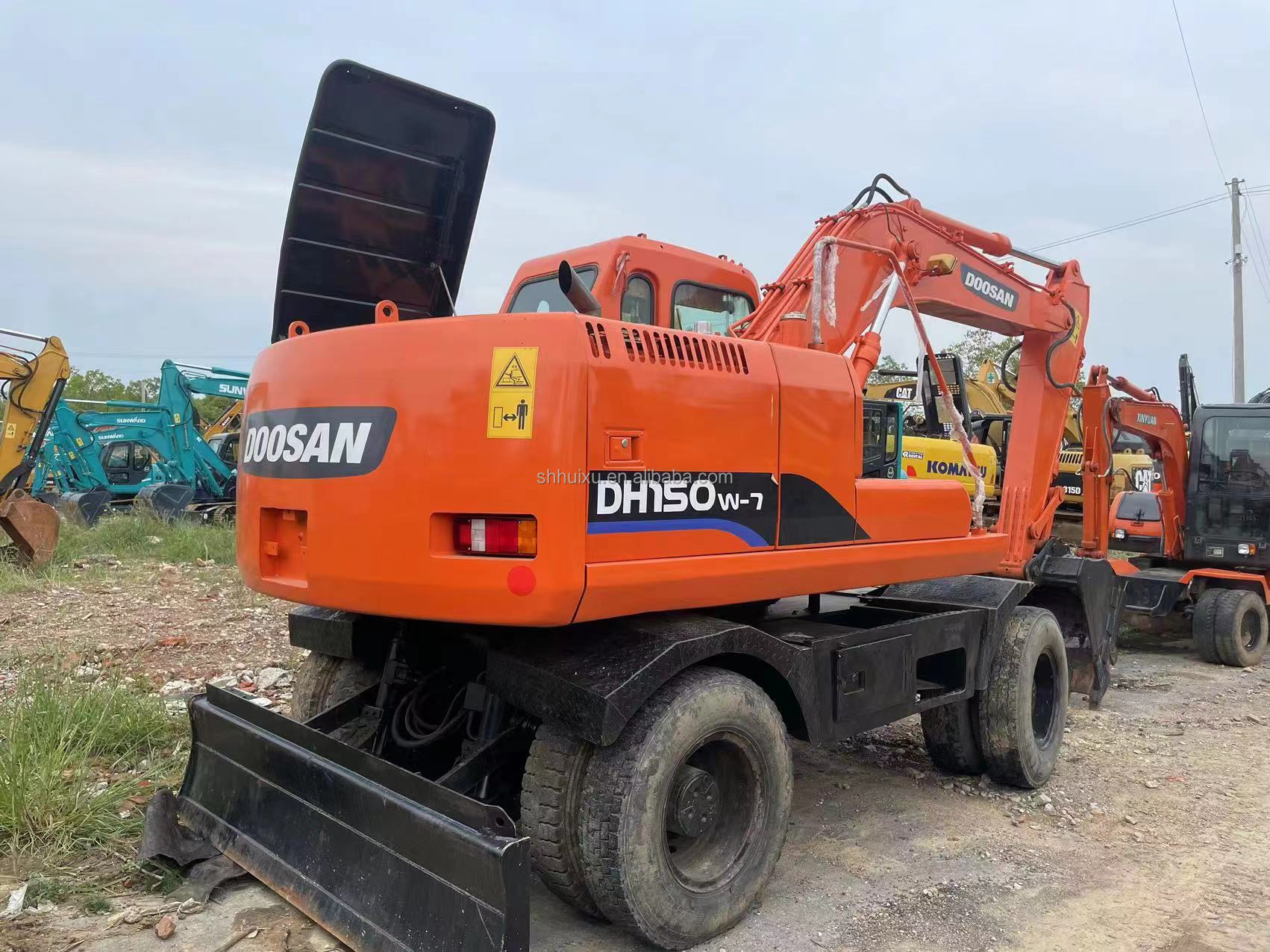 90 New Wheeled Excavator Second Hand DOOSAN DH150W-7 Used 4 Wheeled Digger