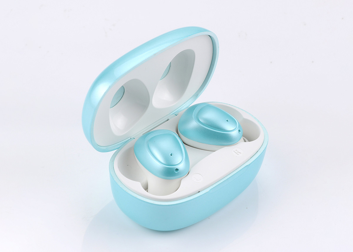 Top seller in-ear tws wireless earbuds bluetooth earphone with microphone with charging box portable