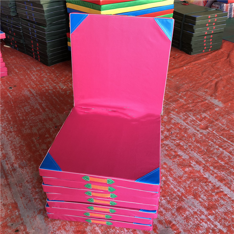 Indoor playground exercise room equipment gymnastics mats Customized color