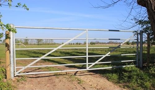 corral and horse panels 5ft height x 12ft length