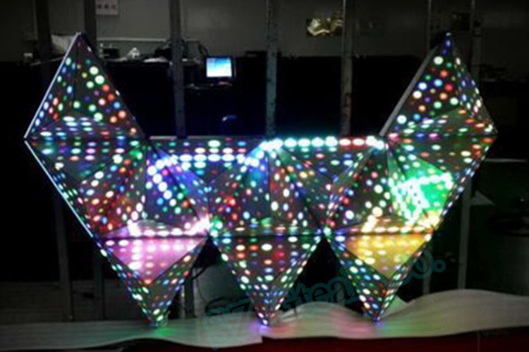 New product 3d led triangular dj screen for nightclub stage pub