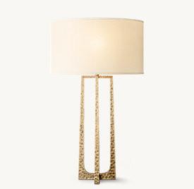 China 150w Hammered Iron Base Bedside Table Lamps With Wireless Charger wholesale