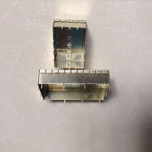 Custom Shield Can Box Enclosure EMI RF Shielding Case SPCC Sheet Metal Parts for Mobile Phone PCB Durable Bending Type
