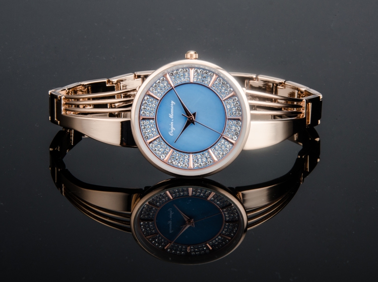 2021 Luxury Quartz Wrist Watches Customize Logo Women Alloy Watches Ladies Simple Watch Chinese Cheap Wholesale Factory
