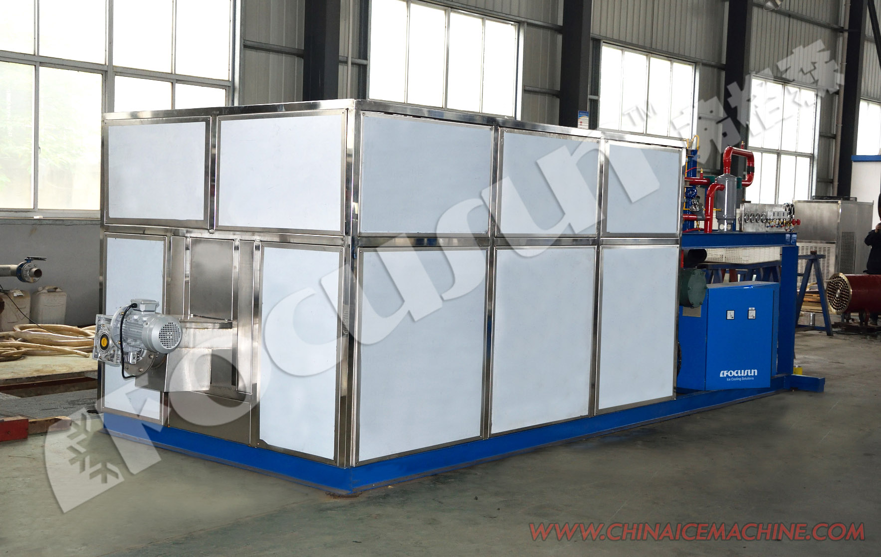 Local Service On Site Installation for Cube Ice Making Machine in Food Beverage Industry
