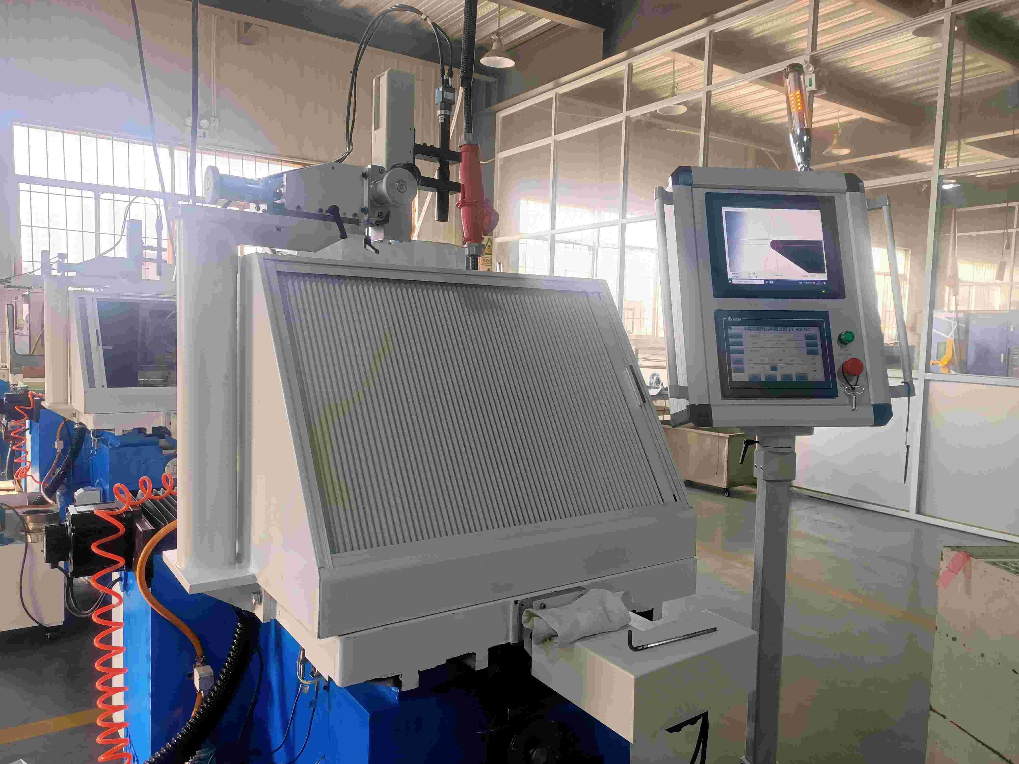 High Grinding Speed PCD / PCBN Grinder For Ultra Hard Material