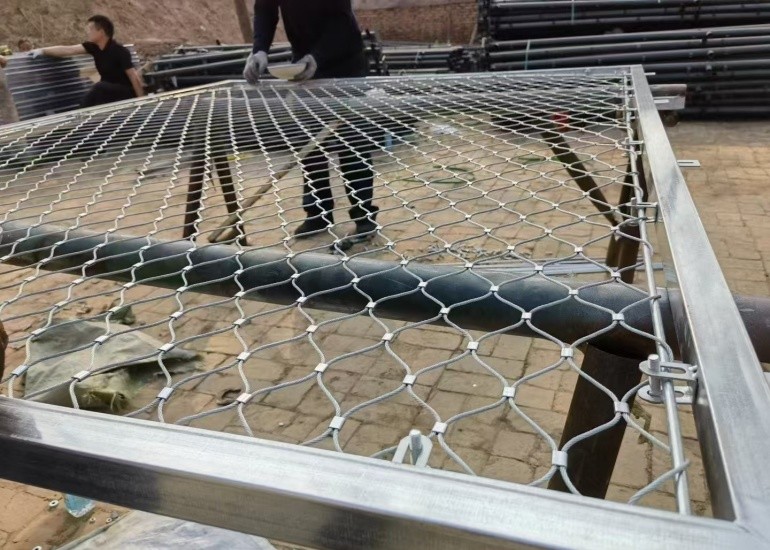 Wire Rope Nets PVC Coated Balustrade Cable Mesh SS304 Zoo Mesh