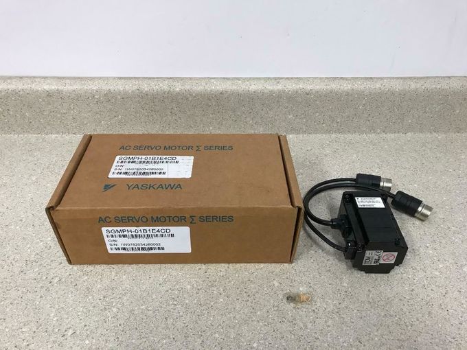 Sgmph-01b1e4cd Yaskawa Servo Drive 100v 100w  Original New 3 Working Days Delivery 6