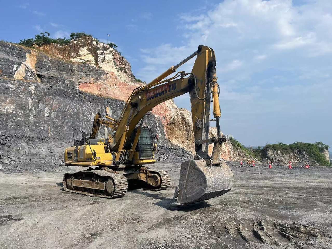 Used Komatsu PC360-8 Crawler Excavator PC240-8 PC450-7 PC360-7 PC400-7 pc400-8r second hand excavator komatsu pc400-8r