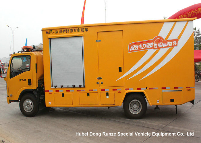 ISUZU Mobile Generator Truck For Emergency Power Supply 200kw 50hz 3 Phase 220V Unit