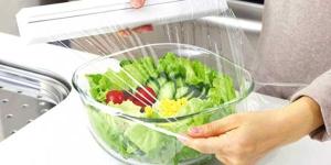China Seal / Freezer Cling Wrap Film , Leak Proof Sticky Plastic Wrap For Household wholesale