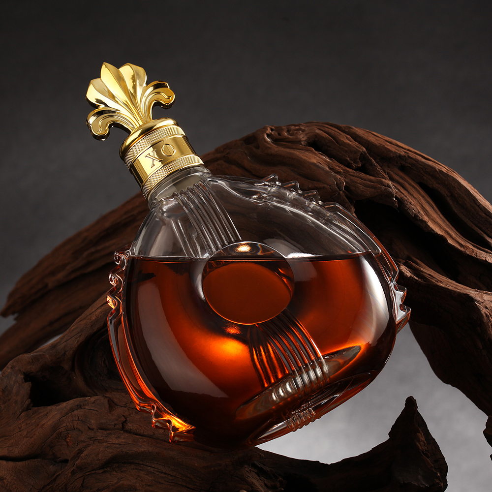 Direct Sale 500ml End Liquor Glass Bottle with Cork Seal and Cosmetic Packing