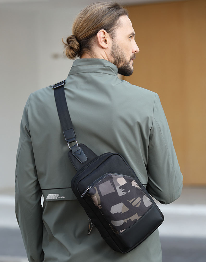 New camouflage trend fashionable one shoulder sling bag outdoor waterproof men's crossbody chest bag