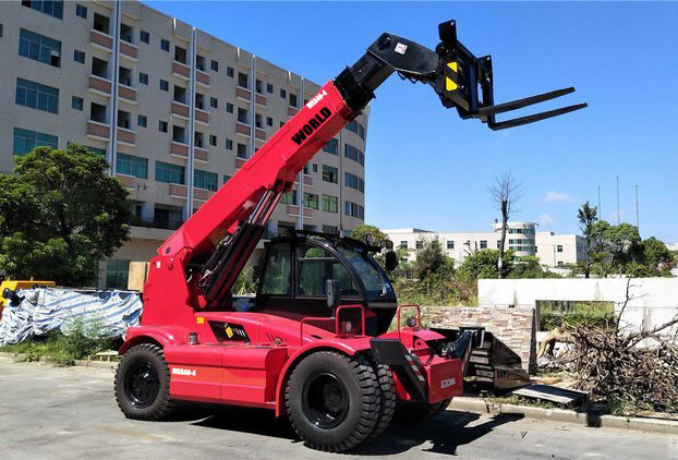 World 5ton Rough Terrain Forklift With Certification Telescopic Handler