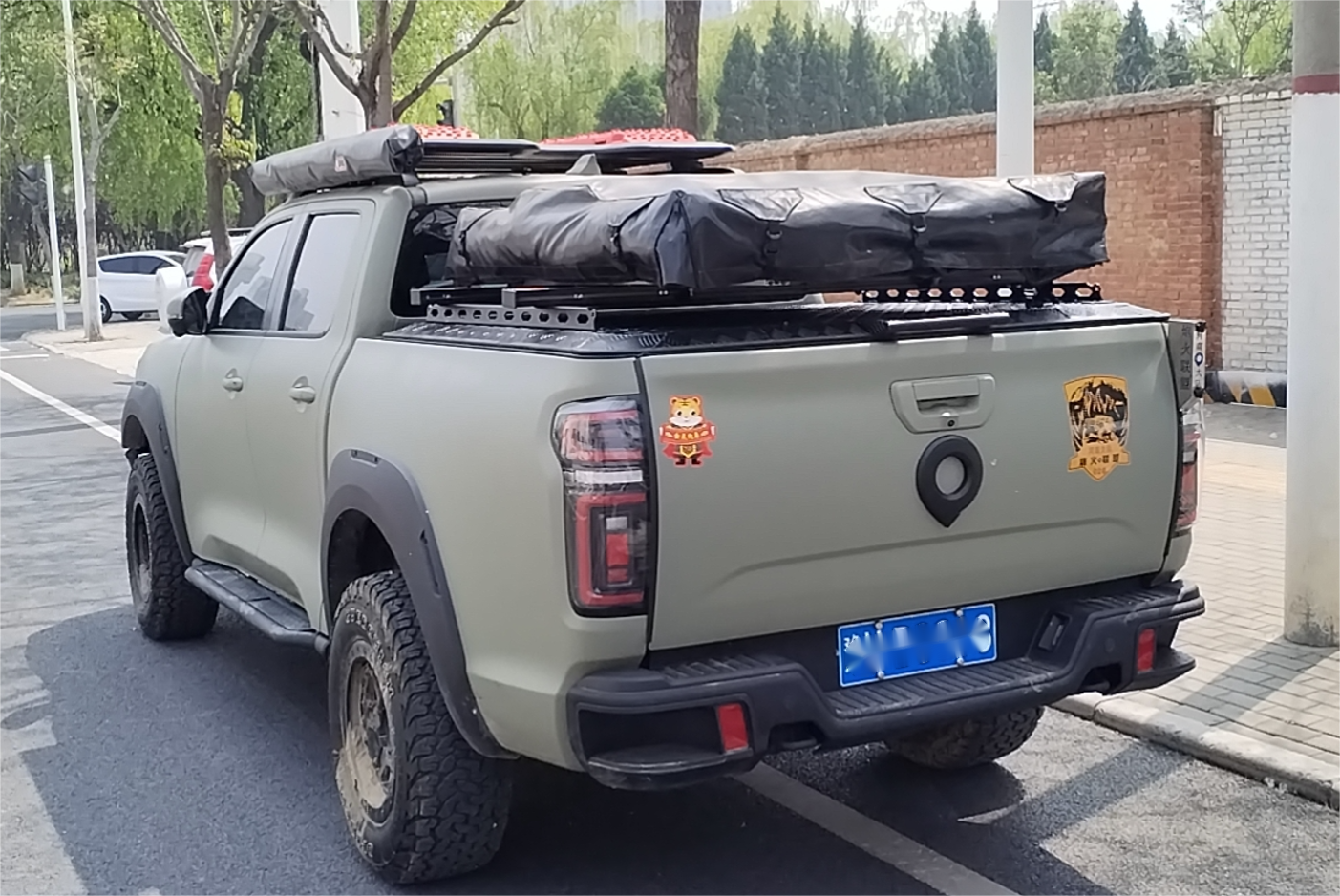 Ranger T6 T7 Pickup Tonneau Cover Aluminum Manual Roller Shutter Hard Lid for Market