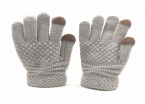 China Fashion Touchscreen Winter Gloves Custom Logo Knitted Style For Daily Life wholesale