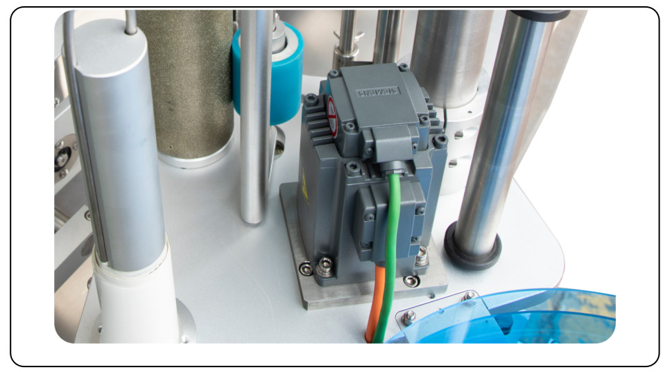 Square Flat Bottle TS-150B Self Adhesive Double-Sided Multifunctional Labeling Machine