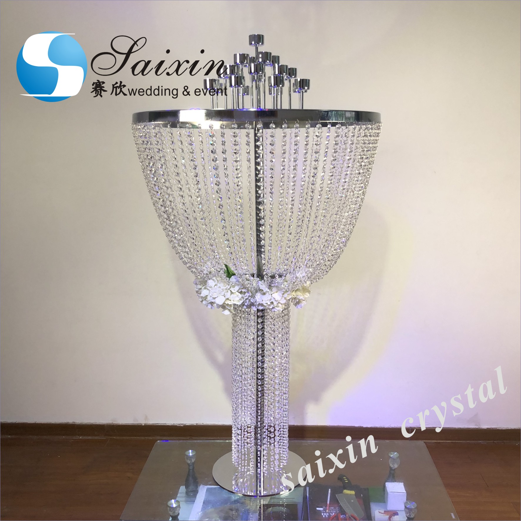 Black Gold Metal Wedding Flower Stand With Three Branch Hanging Candle Holder