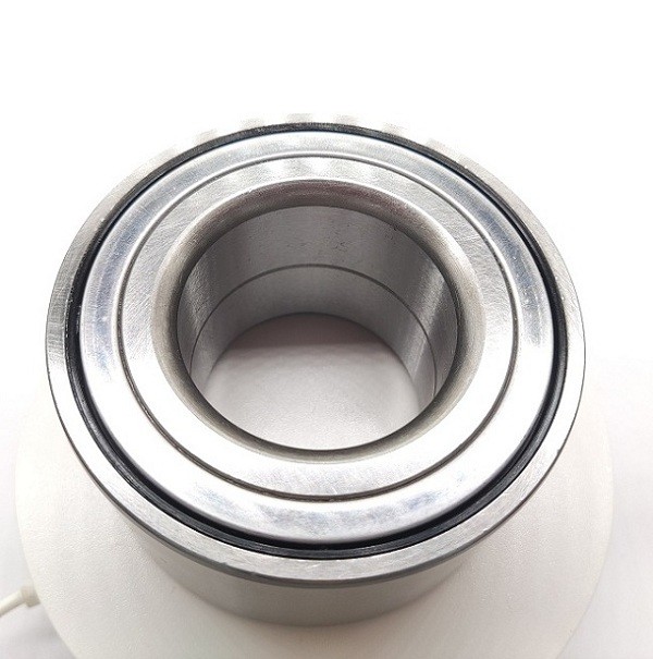 DAC438245 Hub Wheel Bearing For Toyota Matrix Wheel Hub