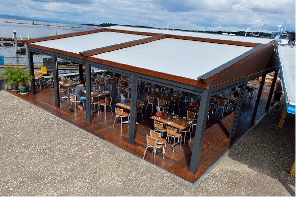 Waterproof Retractable Awning / Retractable Garden Awning Customized Size