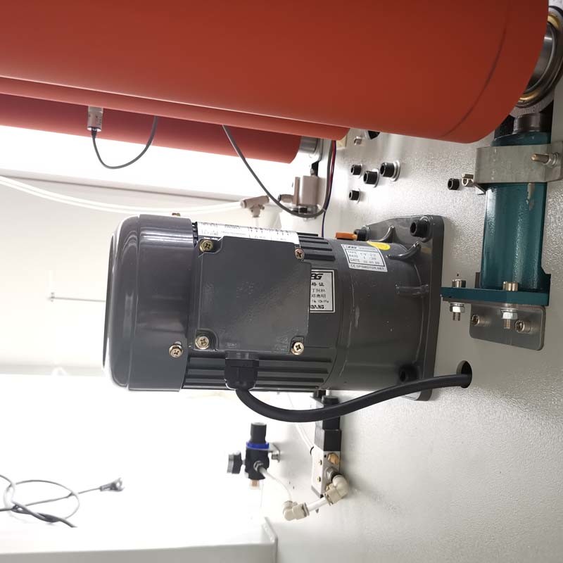 Automatic Roll Laminating Machines 520mm Max Lamination Width Hydraulic
