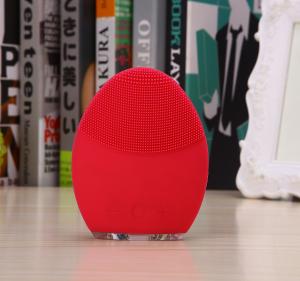 China Rechargeable Silicone Facial Cleansing Brush , ABS Waterproof Silicone Face Pad wholesale