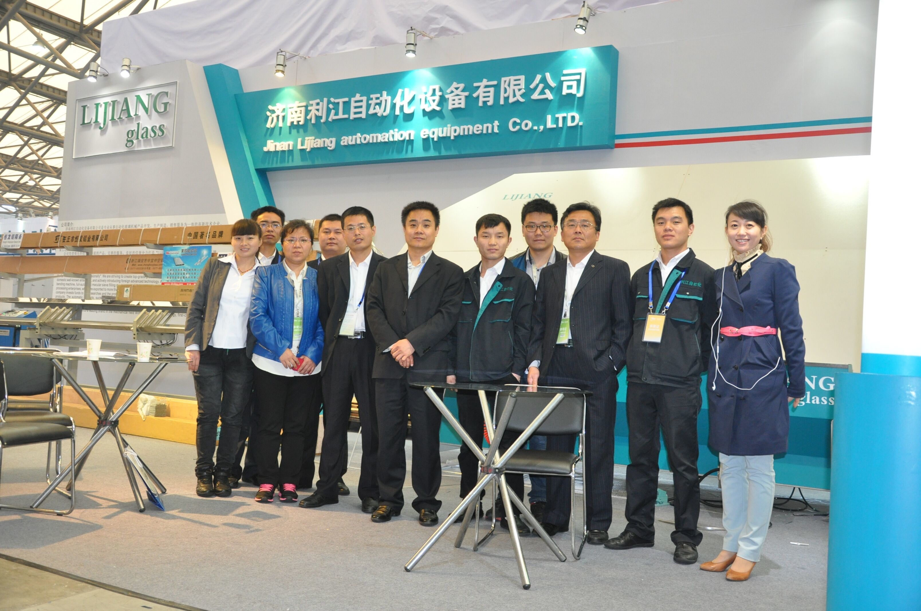 PLC Control Visible 0.65MPA Desiccant Filling Machine