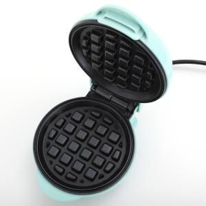 China Household Stainless Steel Hong Kong Egg Mini Waffle Maker 550W wholesale