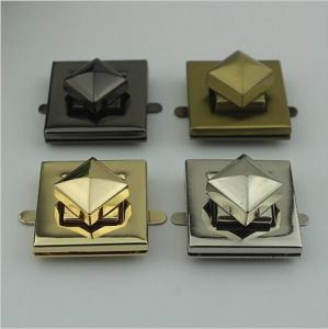 China Newest Bag hardware zinc alloy 4 colors square handbag twist locks wholesale