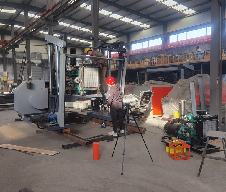 Double Column Horizontal Wood Band Sawing Machine MJ2500 Heavy Duty Bandsaw Mill