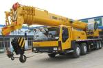 Mobile Truck Crane , Large Truck Mounted Crane With Big Torque Starting Point