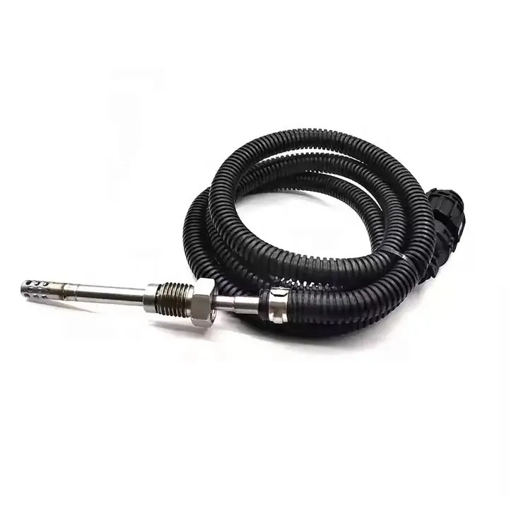 EGT Sensor 7420889280 20889280 7420451990 20451990 For DEUTZ Truck Exhaust Gas Temperature Sensor